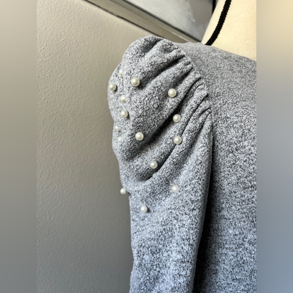 Zara Women’s Gray Balloon Sleeve Sweater Size S - Picture 3 of 10